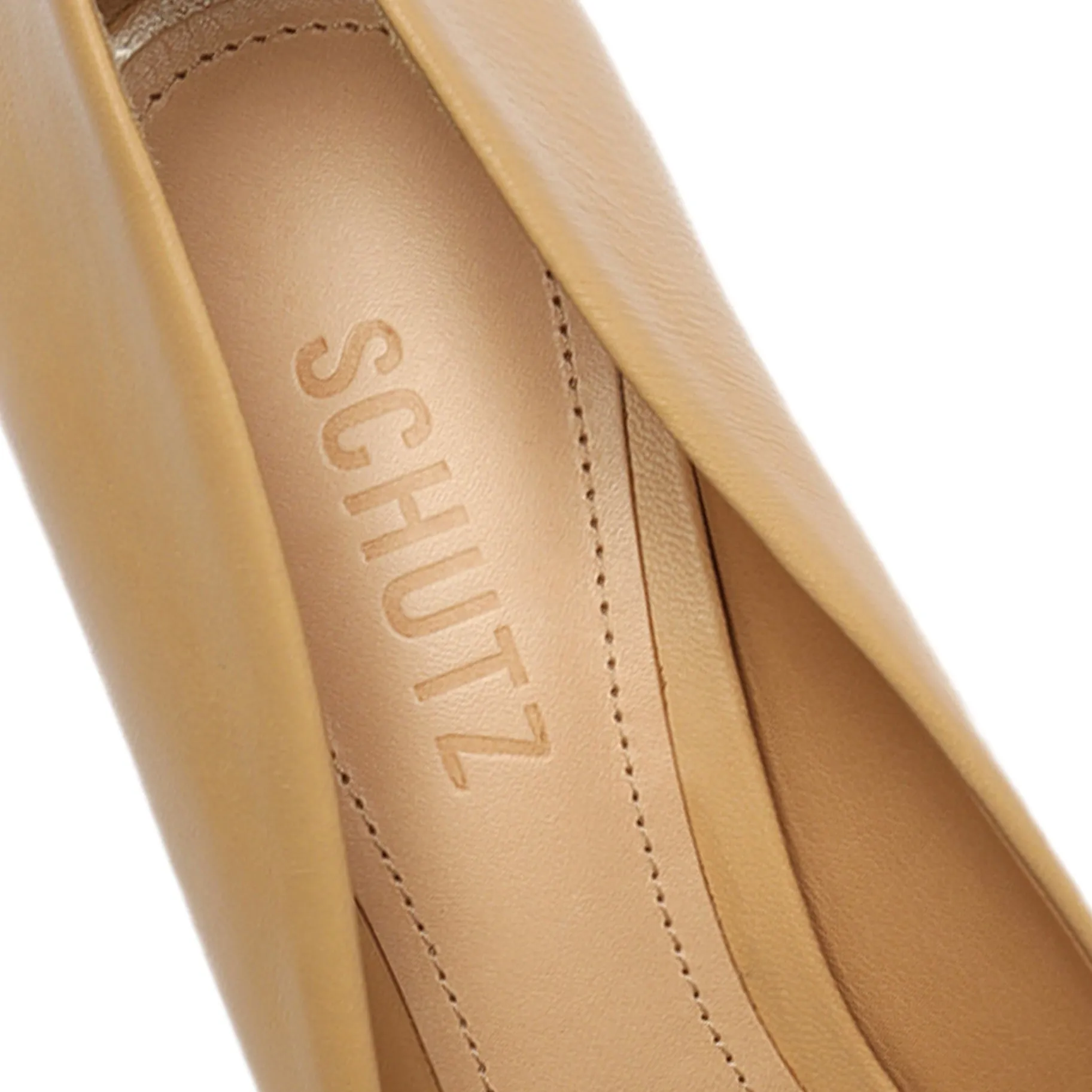Lou Lo Nappa Leather Pump