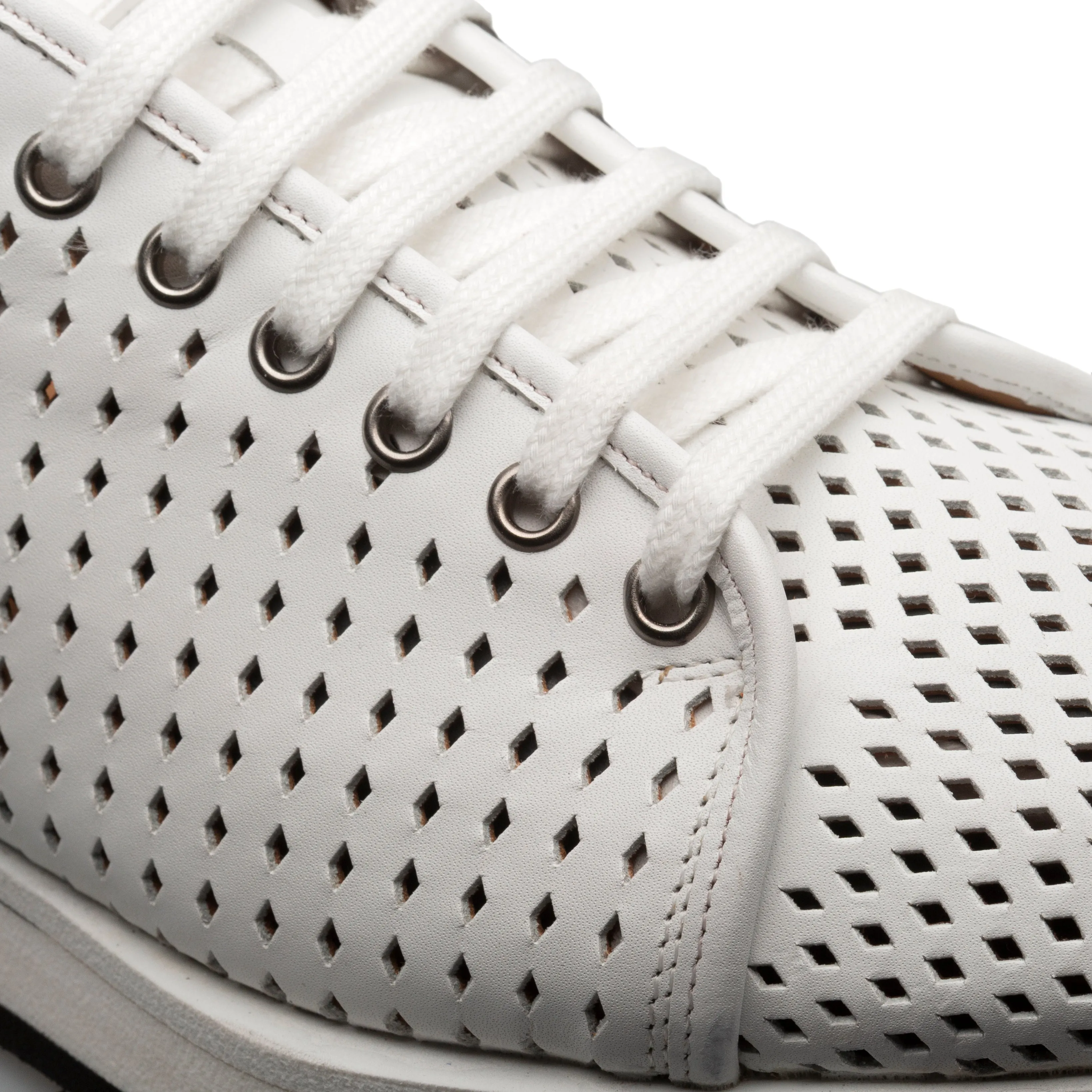 Luce Sneaker