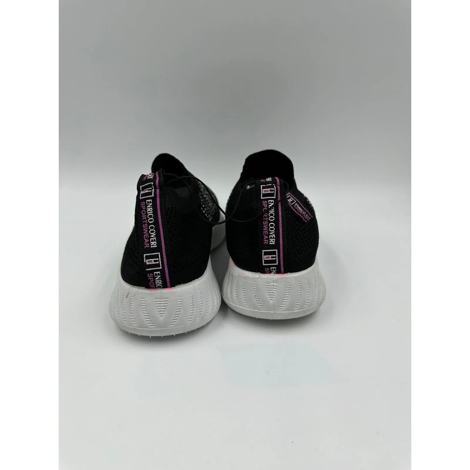 Women's Size 6.5, Sparkly Black and White Slip-on Sneakers with thick Cushy Sole